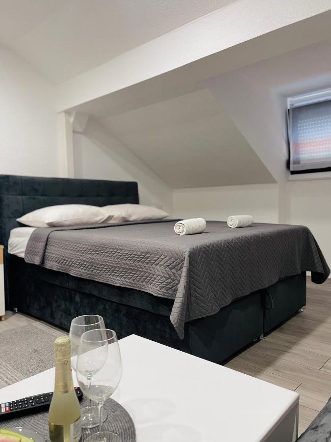 Hotel Sobe Darko Cindric Karlovac Esterno foto