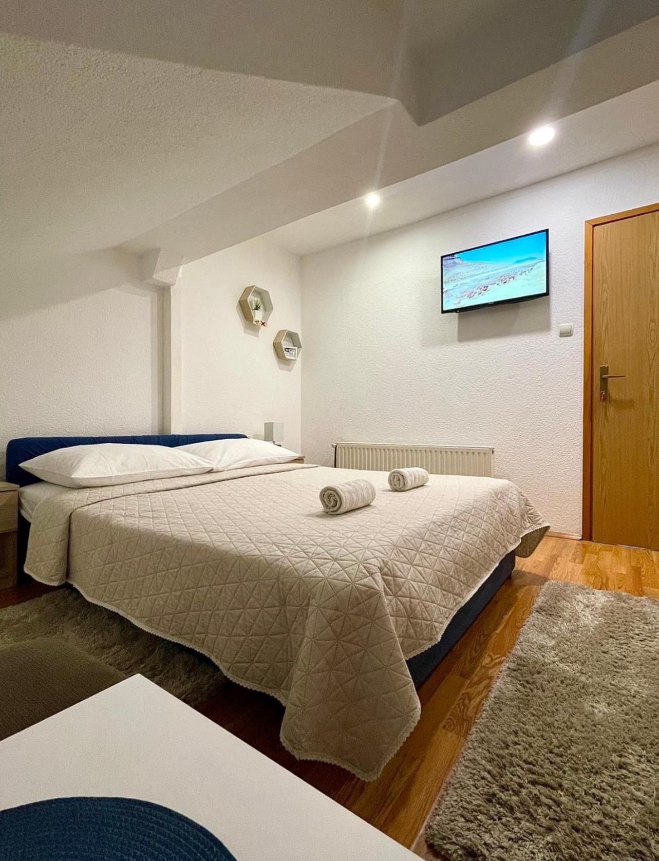 Hotel Sobe Darko Cindric Karlovac Esterno foto